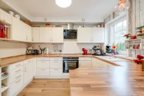 Fitted kitchen with branded appliances