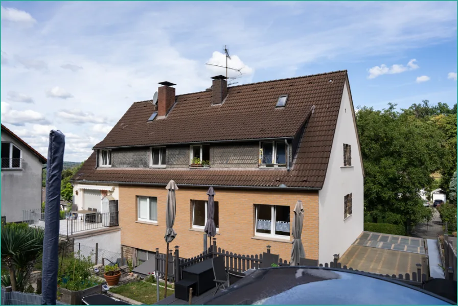 Außenansicht Mehrfamilienhaus Hattingen Weyel Immobilien Bochum - Haus kaufen in Hattingen / Niederbonsfeld - 5,5 % Rendite.Stilvolles Mehrfamilienhaus Kapitalanlage mit Steigerungpotenial.