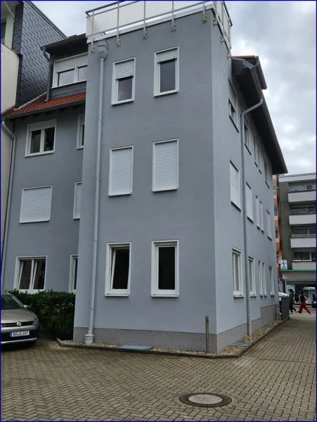 Außenansicht - Weyel-Immobilien-Bochum - Büro/Praxis kaufen in Bochum - Vermietung oder Eigennutz BJ. 1997 -Top Kapitalanlage -  4,5% Rendite