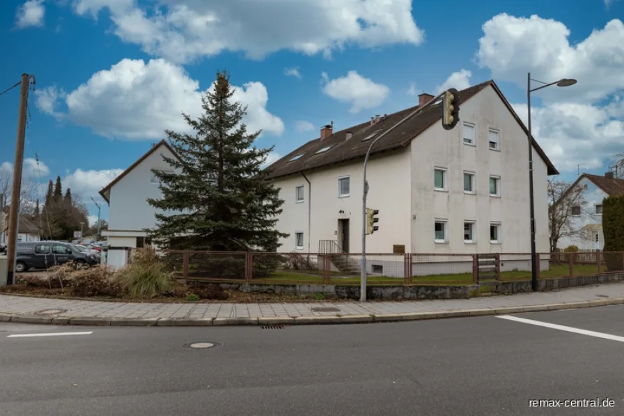  - Wohnung kaufen in Unterföhring - RE/MAX - 3-Zimmer-Wohnung im beliebten Unterföhring!