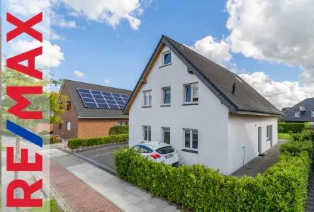 Titelbild - Haus kaufen in Goch - Tolle Lage: Viel Platz im freistehenden Einfamilienhaus in Goch