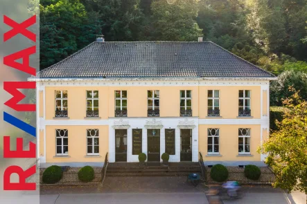  - Laden/Einzelhandel kaufen in Kleve - Repräsentative Räume in der denkmalgeschützten Villa Belriguardo !