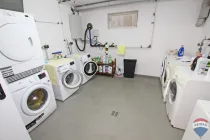Waschmaschinen/ Trocknerraum