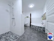 Badezimmer KG