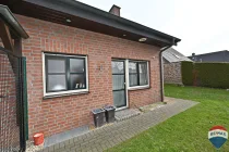 Front Gartenansicht