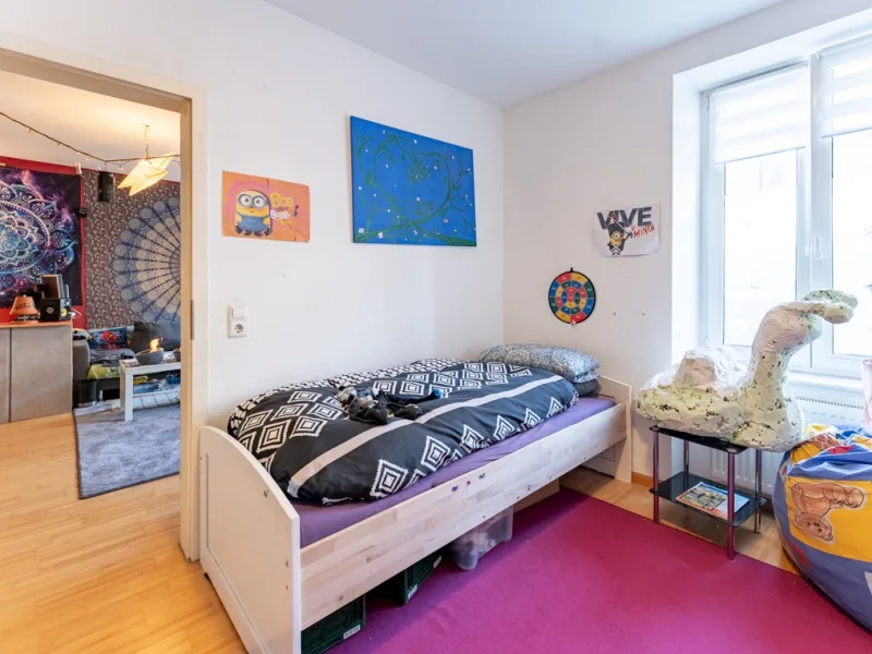 Schlafbereich angrenzend zum Wohnzimmer - Wohnung kaufen in Lörrach - Zentrale Kapitalanlage in Lörrach