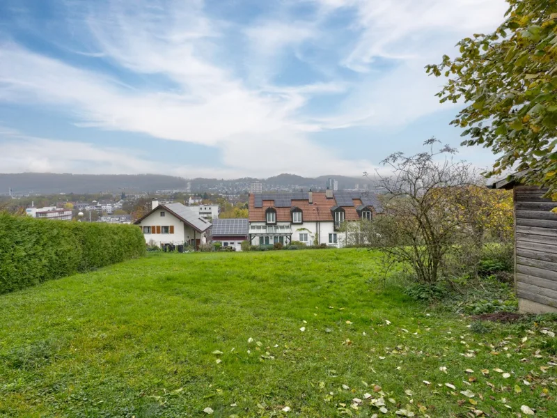 Blick auf Lörrach vom Bauland