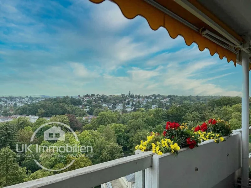 XL-Balkon - Wohnung kaufen in Bad Soden am Taunus - Idyllisch Wohnen zwischen Kurpark und Eichwald in Bad Soden
