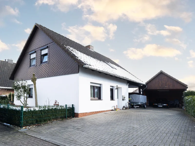 Vorderansicht - Haus kaufen in Hüde - Ihr Haus am Dümmer-See: unser "kleines Meer" für zwischendurch!