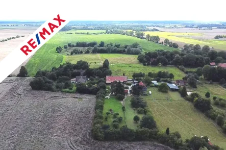 Drohne 2  - Haus kaufen in Mestlin - Haus mit Einliegerwohnung auf großem Grundstück in ruhiger Lage