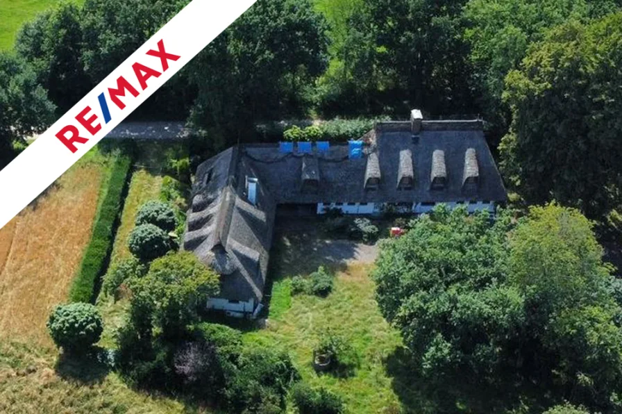 Titelbild - Haus kaufen in Neu Wulmstorf / Daerstorf - Einmalig!Ca. 10.000 m² grüne Idylle am Rande von Hamburg!