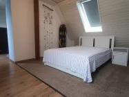 Schlafzimmer OG