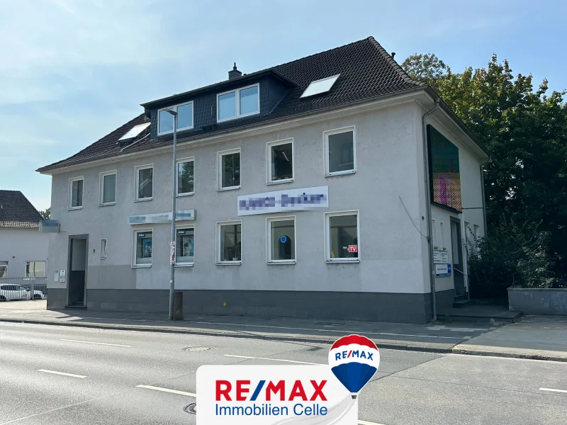 Ansicht Straße - Büro/Praxis mieten in Celle - Gewerbefläche in Toplage! (JS-6378)