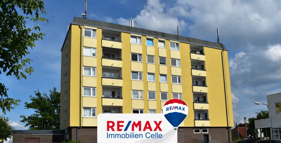 Außenansicht - Wohnung mieten in Celle - Renovierte 3-Zimmer-Wohnung mit EBK, Loggia und Balkon, stadtnah gelegen! (AK/M-992)