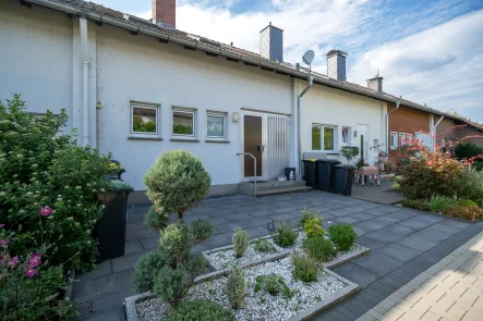 Reihenhaus - Haus kaufen in Bielefeld - Freundliches Reihenmittelhaus mit Garten & Garage