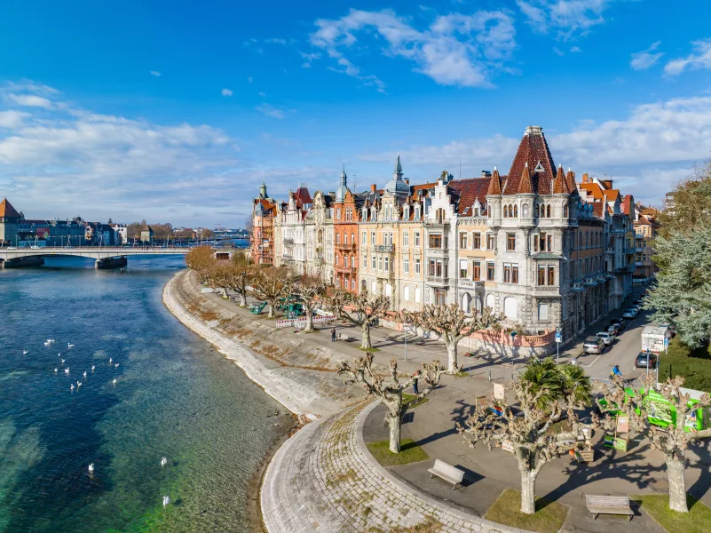  - Wohnung kaufen in Konstanz - Seltene Gelegenheit mit Potenzial: Auszubauende Maisonette-Wohnung mit großer West-Terrasse