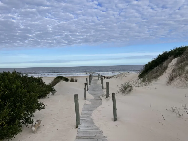 Strand (ca. 1,5 km entfern)