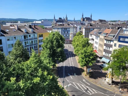 Aussicht ca.  - Wohnung mieten in Aachen - Penthouse - Erstbezug - Blick zum Dom - Fahrstuhl - was will man mehr