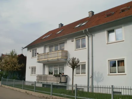  - Wohnung mieten in Nittenau - Großzügige 4-Zimmer-Wohnung mit Balkon!