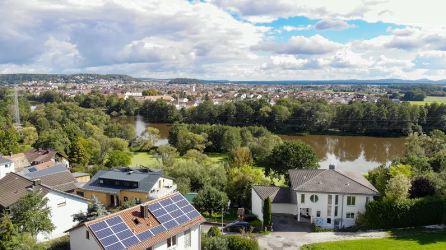 0 - Haus kaufen in Schwandorf - TOP ANGEBOT! Tolle Aussicht, energieeffizient, großzügig, ruhig, frei gestaltbar!