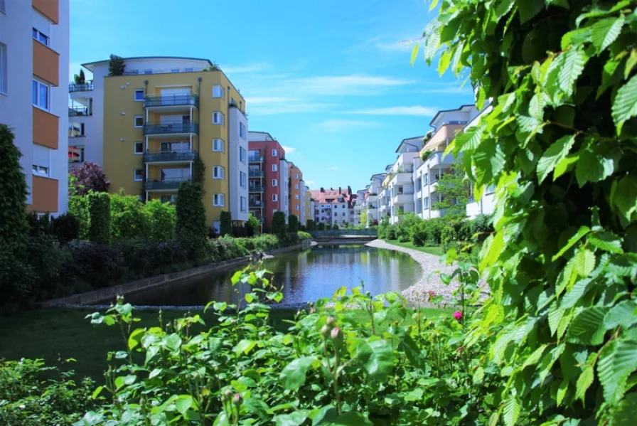  - Wohnung kaufen in Regensburg - Exklusive Gartenwohnung in der Stadt!