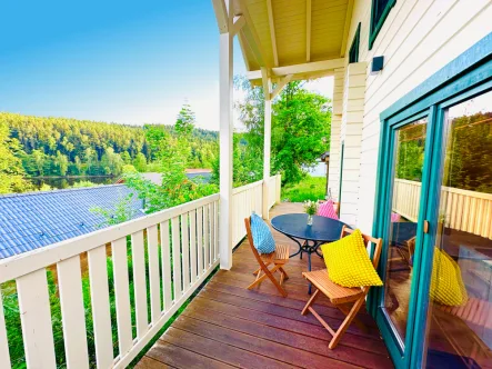 Ihre Veranda mit Blick auf den See - Haus kaufen in Trausnitz - Ihr Haus am See!