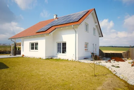  - Haus kaufen in Pfakofen - Wohnen à la carte! Eine Wellnessoase für die ganze Familie!