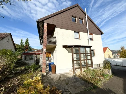  - Haus kaufen in Kelheim - Mehr- oder Familienhaus zum Verwirklichen