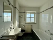 8 Badezimmer