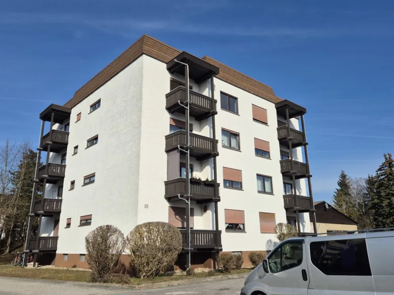 Titelfoto - Wohnung mieten in Bad Abbach - Zentrale Lage: Diese Wohnung lässt keine Wünsche offen!