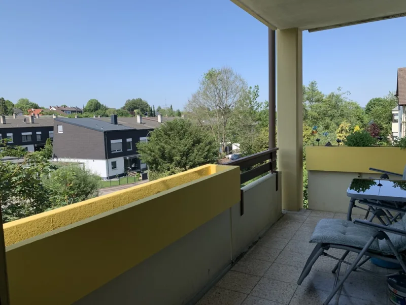 Loggia - Wohnung kaufen in Diedorf / Lettenbach - KNIPFER IMMOBILIEN - Kapitalanlage - 3 ZKB mit Loggia und TG zum Kauf!