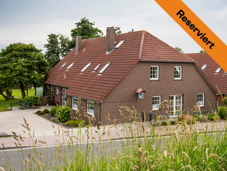 Dahler Ostfriesland - Wohnung kaufen in Dornum / Dornumersiel - Vermietete Dachgeschosswohnung am Rande von Dornumersiel