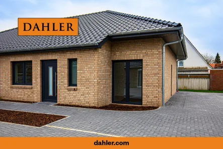 Dahler Ostfriesland - Haus kaufen in Schortens - Neuwertige Doppelhaushälfte im Bungalowstil in Schortens