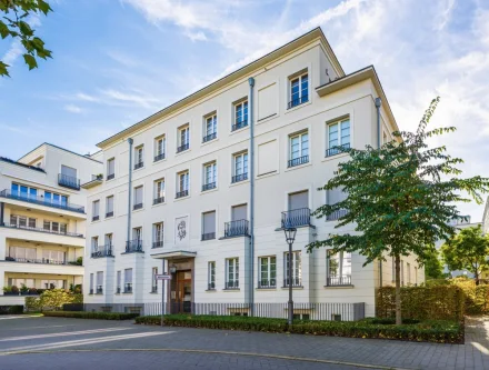 Außenansicht - Wohnung mieten in Düsseldorf - Wohnen in hochwertigem Ambiente mit internationalem Flair. Luxus-Wohnung in den Heinrich-Heine-Gärten