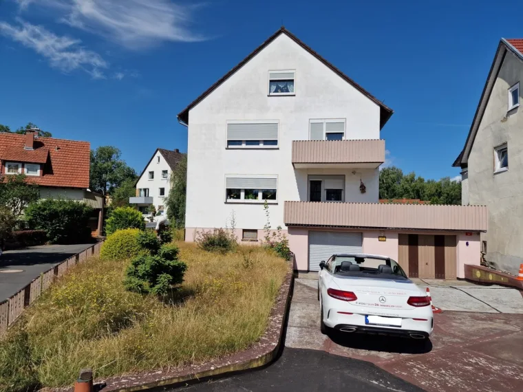 ***reserviert*** Zweifamilienhaus mit sehr großem Garten in Niestetal