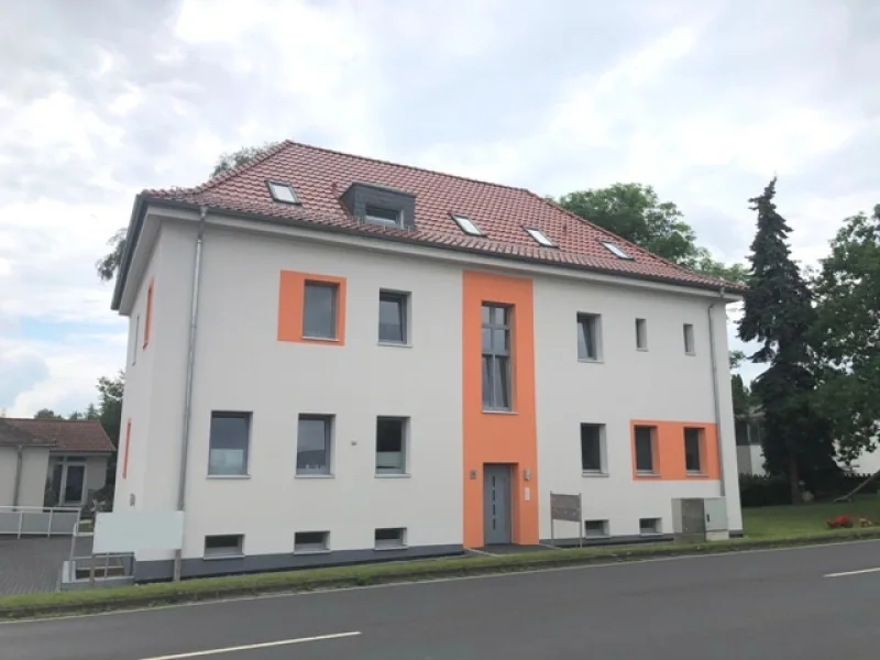 Außenansicht - Wohnung mieten in Fuldatal / Ihringshausen - Gemütliche 2 ZKB Dachgeschosswohnung in Fuldatal/Ihringshausen