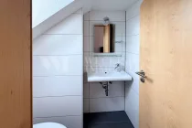 Hinterhaus-On-Suite-WC