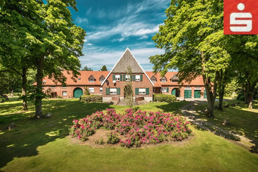 Frontansicht Herrenhaus - Land- und Forstwirtschaft kaufen in Wielen - Herrschaftliches Anwesen / Gutshof in der Grafschaft Bentheim, nahe der niederländischen Grenze