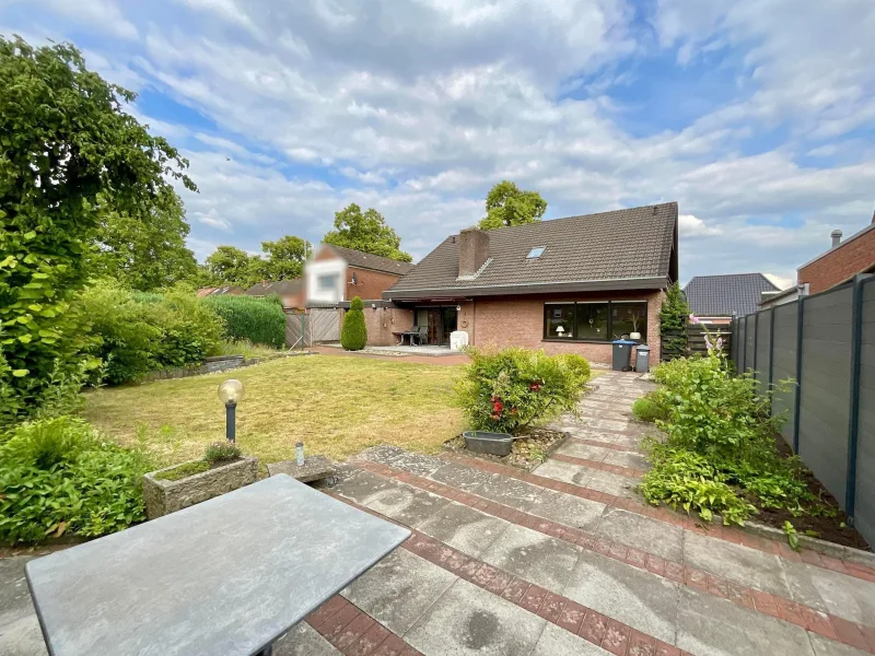 Garten - Haus kaufen in Nordhorn - Großzügiges EFH in sehr schöner Wohnlage in Nordhorn - Bookholt