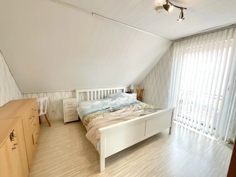 Schlafzimmer Eltern 