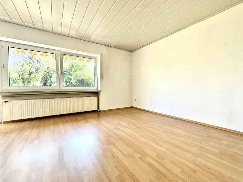 Rechte Hälfte Wohnzimmer