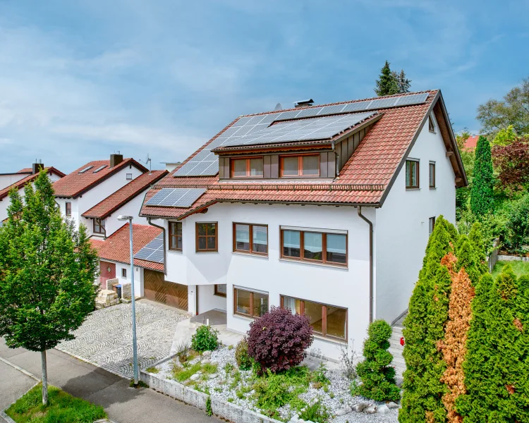 ImBühle-Web_0007 - Haus kaufen in Metzingen - Ein Haus, das alles bietet