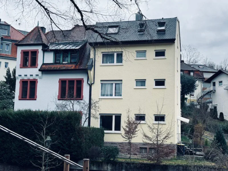  - Wohnung kaufen in Baden-Baden - Attraktive Eigentumswohnung nahe Stadtzentrum