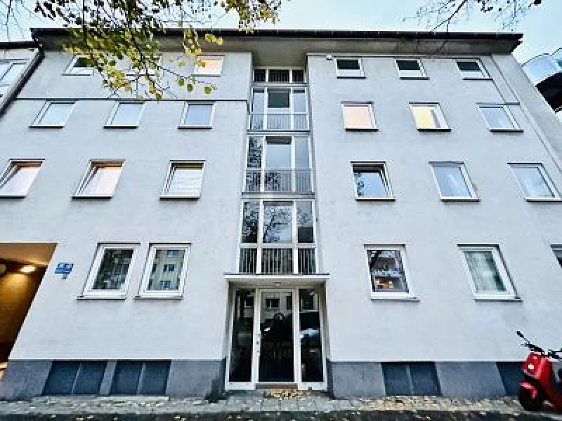  - Wohnung kaufen in München - URBANES LEBEN - MIT BALKON