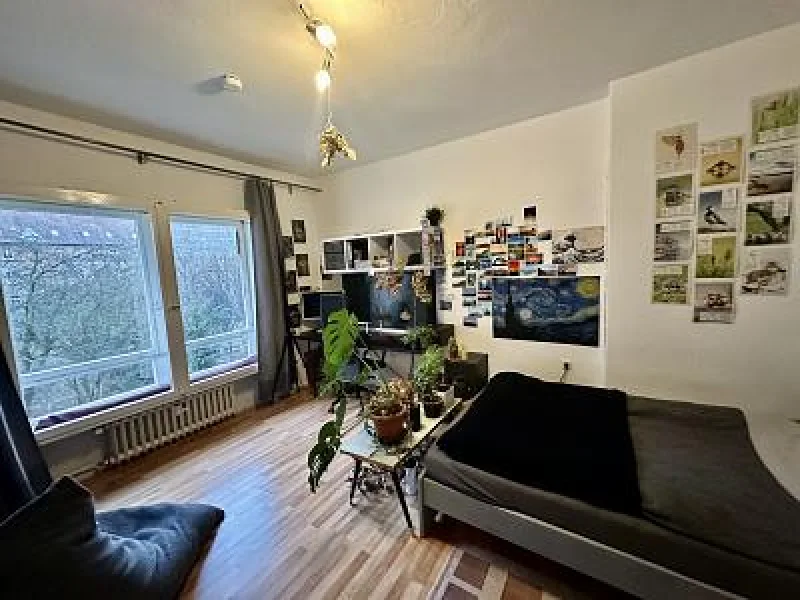  - Wohnung kaufen in Berlin-Steglitz - KLEINES JUWEL IN GROßSTADTDSCHUNGEL