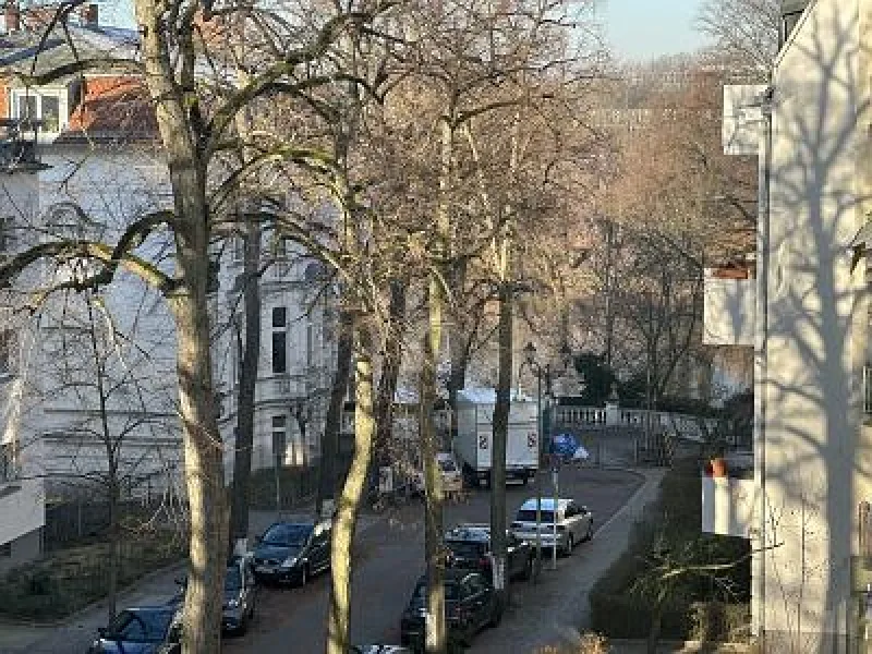  - Wohnung kaufen in Berlin-Grunewald - STADTLEBEN AM WASSER + 2 BALKONE MIT SEEBLICK