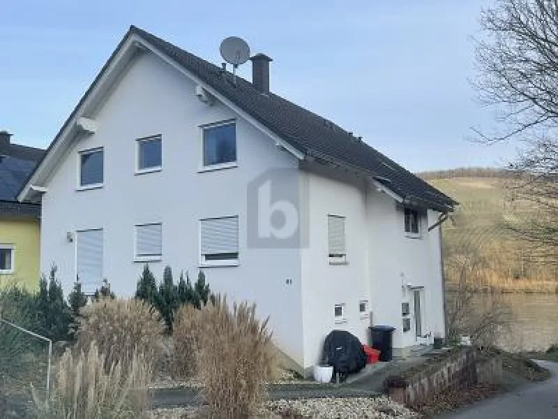  - Wohnung kaufen in Bernkastel-Kues - RENOVIERT, MOSELBLICK, RENDITE,GARTEN & TERRASSE