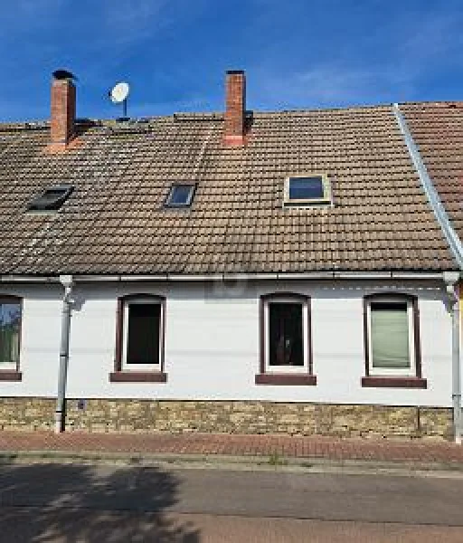  - Haus kaufen in Beuna - IN RUHIGER, GRÜNER LAGE