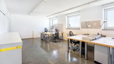  - Büro/Praxis mieten in München - STYLISCHER CO-WORKING-RAUM MIT BLICK ZU DEN ALPEN