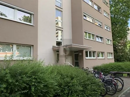  - Wohnung kaufen in Freiburg im Breisgau - SICHERES INVESTMENT, ZENTRALE LAGE, VERMIETET